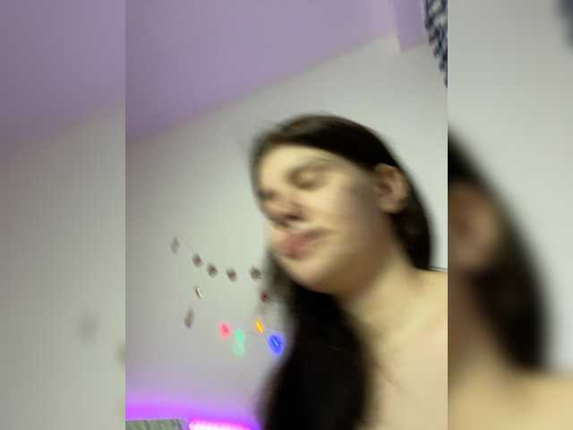 Entrez le videochat erotique avec le
modèle S_E_X_AlissaLexx S_E_X_AlissaLexx