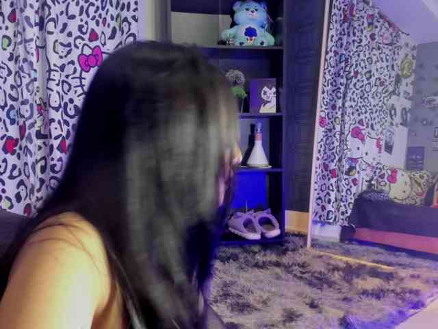 thania777 webcam