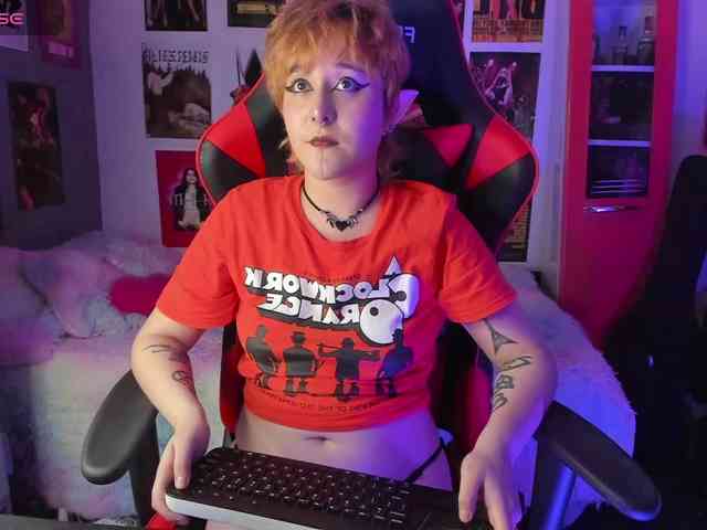 Mistresscrowley-666 webcam