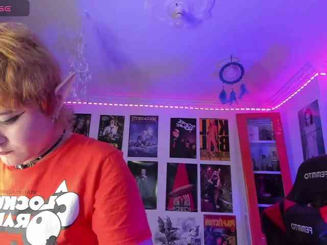 Mistresscrowley-666 webcam