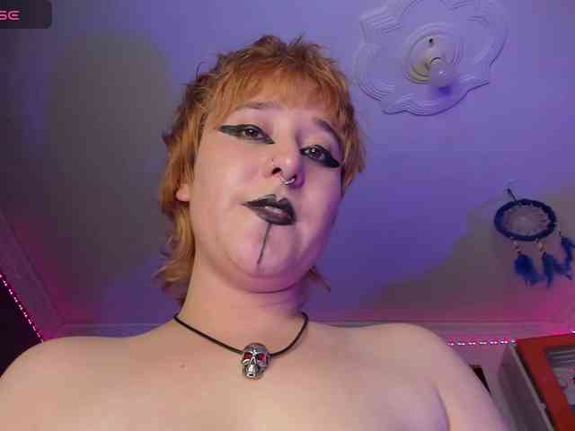 Mistresscrowley-666 webcam