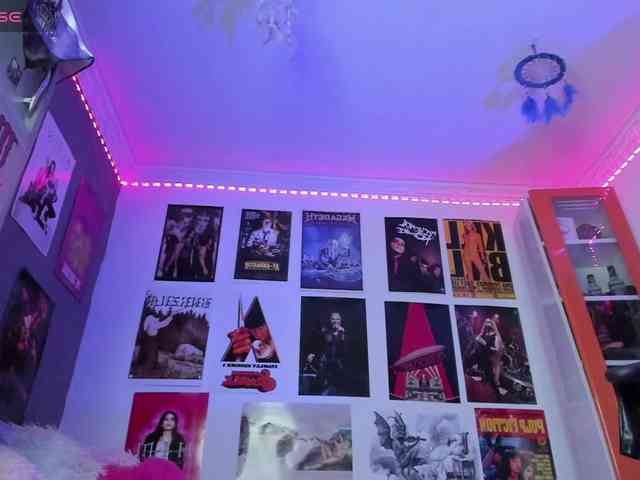 Mistresscrowley-666 webcam