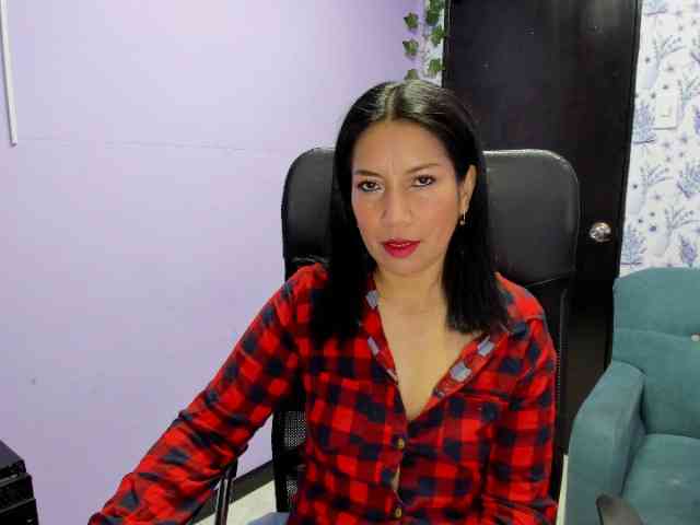 MeganCollinss webcam