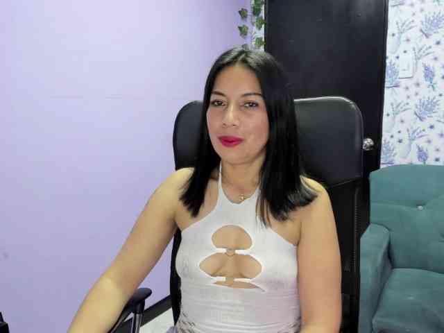 MeganCollinss webcam