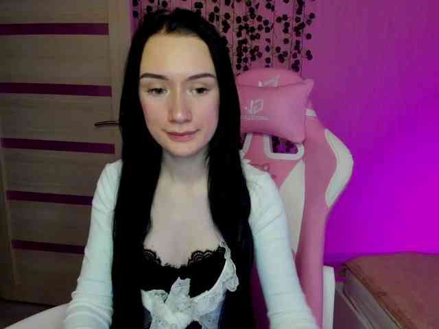 ArinaMeow19 webcam