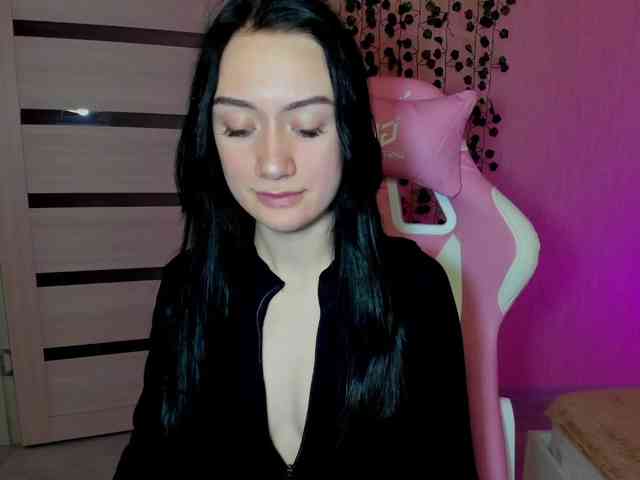 ArinaMeow19 webcam