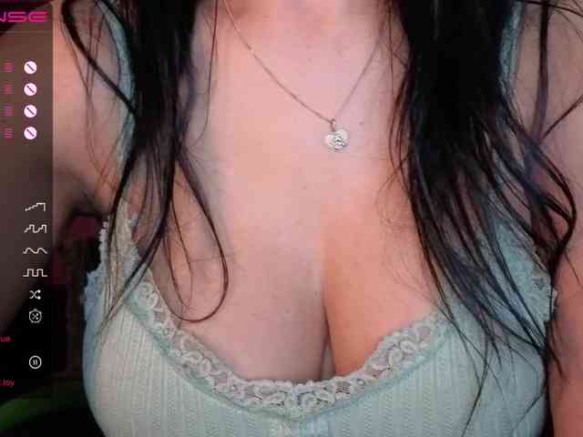 ValentinaVale webcam