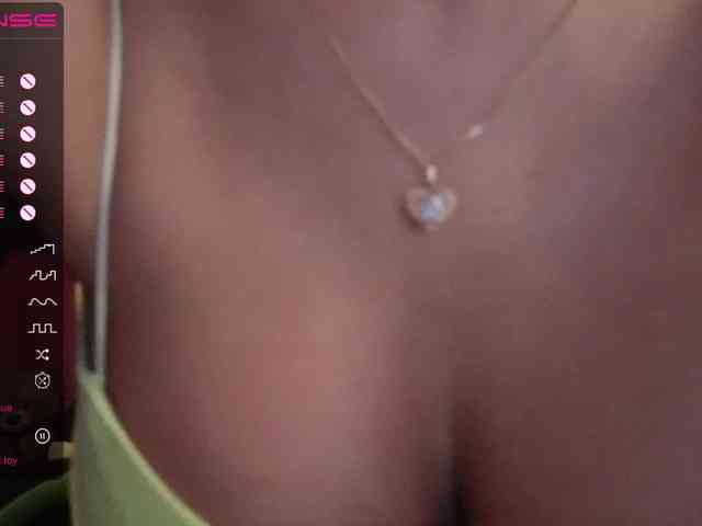 ValentinaVale webcam