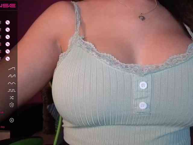 ValentinaVale webcam