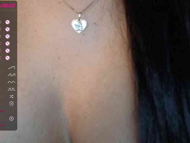 ValentinaVale webcam