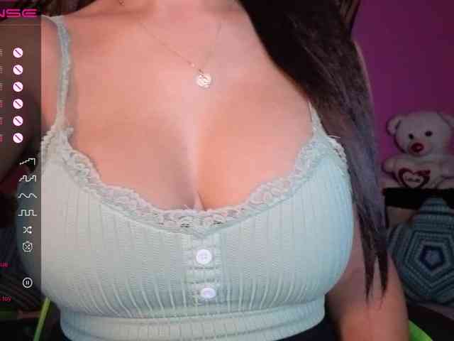 ValentinaVale webcam