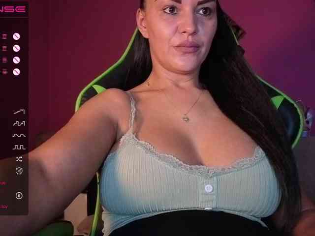 ValentinaVale webcam