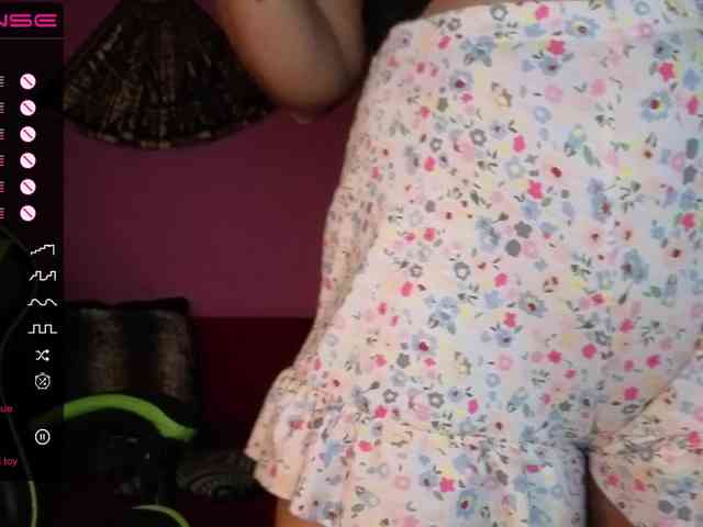ValentinaVale webcam