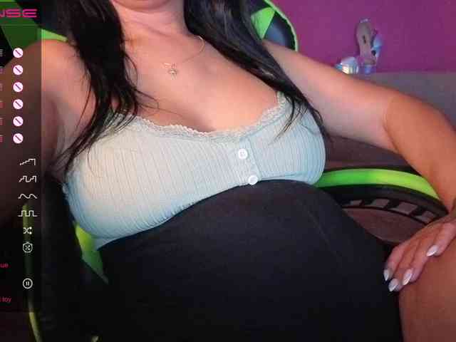 ValentinaVale webcam