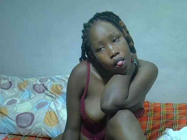 Proudforyou webcam
