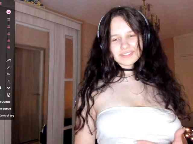 LisaMeowss webcam