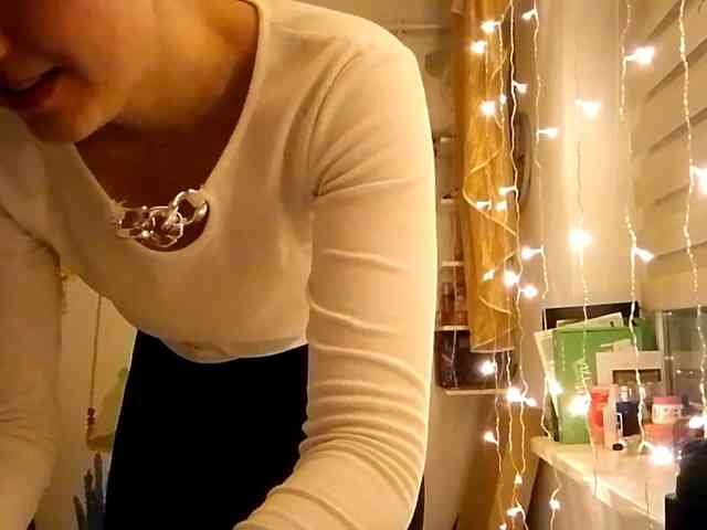 POTATO-GIRL webcam