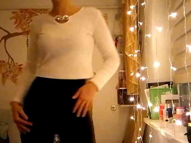 POTATO-GIRL webcam