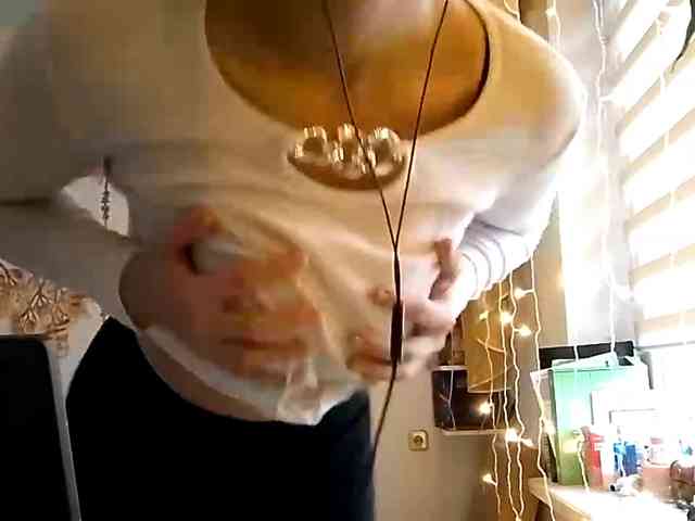 POTATO-GIRL webcam