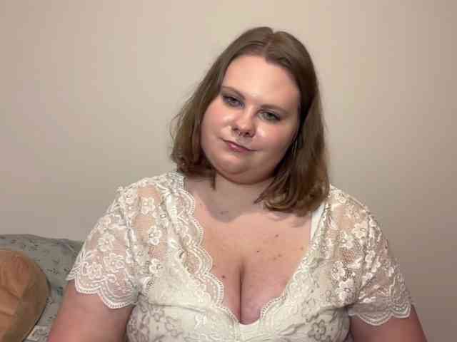 BriannaDoll webcam