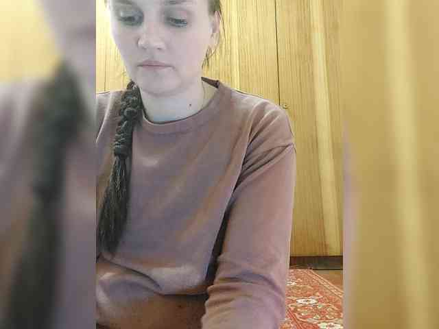 LisaLovHoney webcam