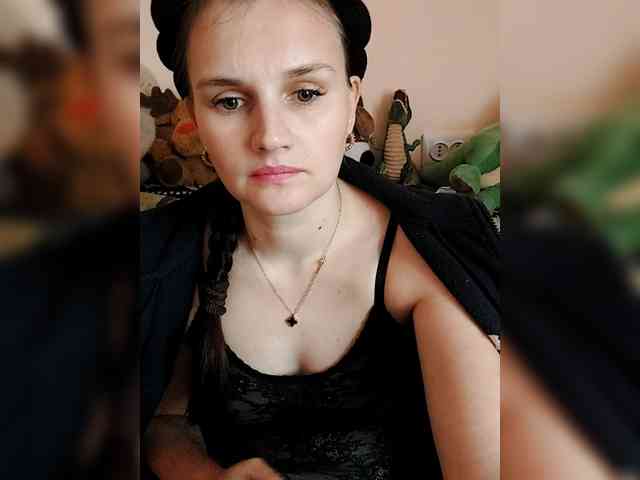 LisaLovHoney webcam