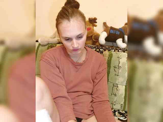 LisaLovHoney webcam