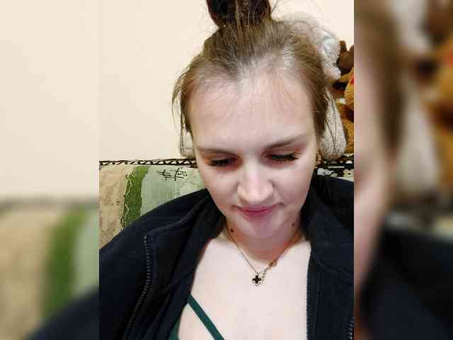 LisaLovHoney webcam