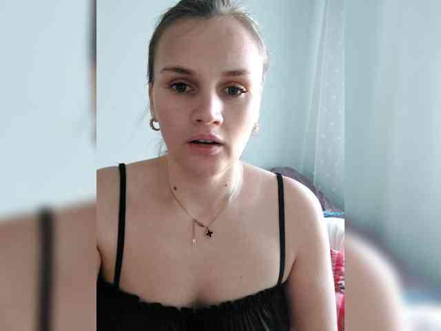 LisaLovHoney webcam