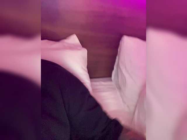 Accedi alla chat con il nickname Twins666 Twins666