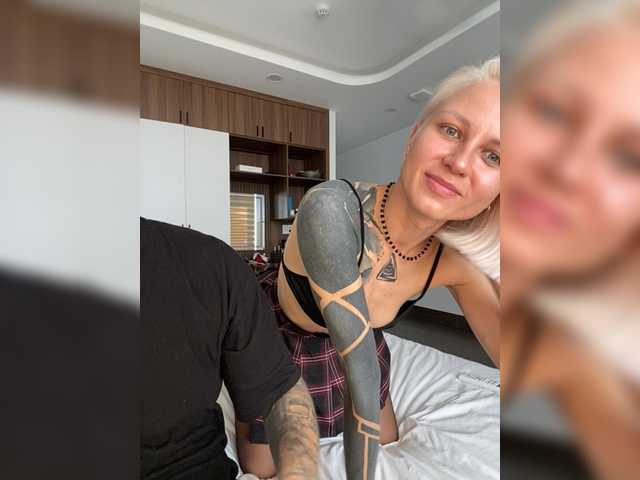 Idź na czacie Twins666 Twins666