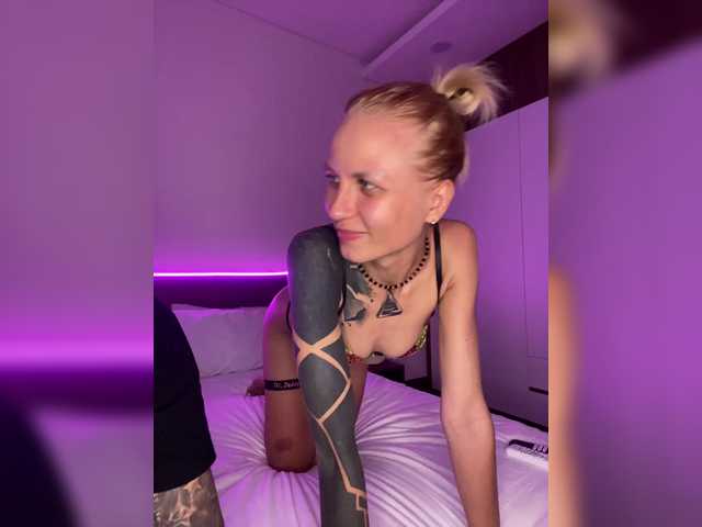 go to chat with Twins666