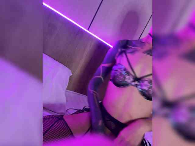 Twins666 webcam