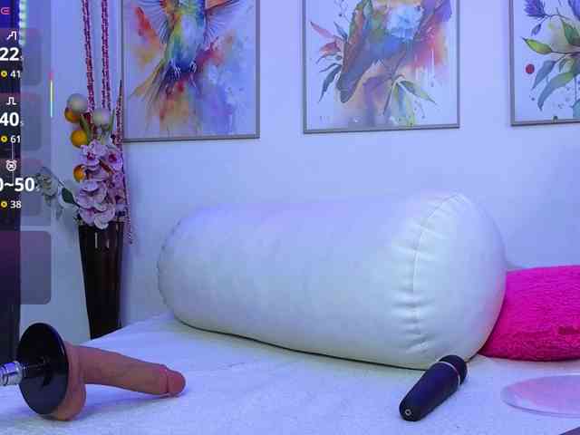 ScarletDesire webcam