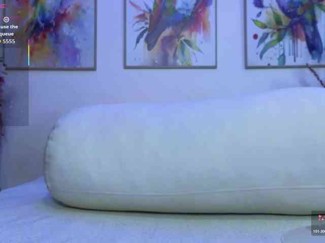 ScarletDesire webcam