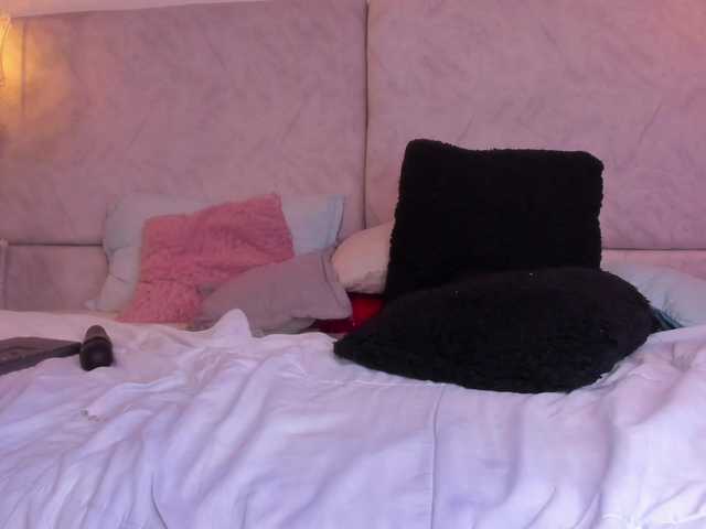 Naomii- Live Cam Chat on BongaCams