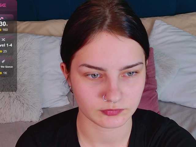 Gratis Live Sexcam mit AngelBraun AngelBraun