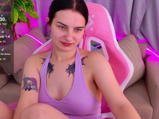 Accedi alla chat con il nickname AngelBraun AngelBraun