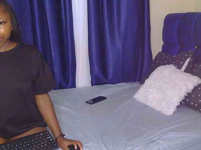 SweetMelons webcam