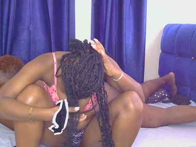 SweetMelons webcam