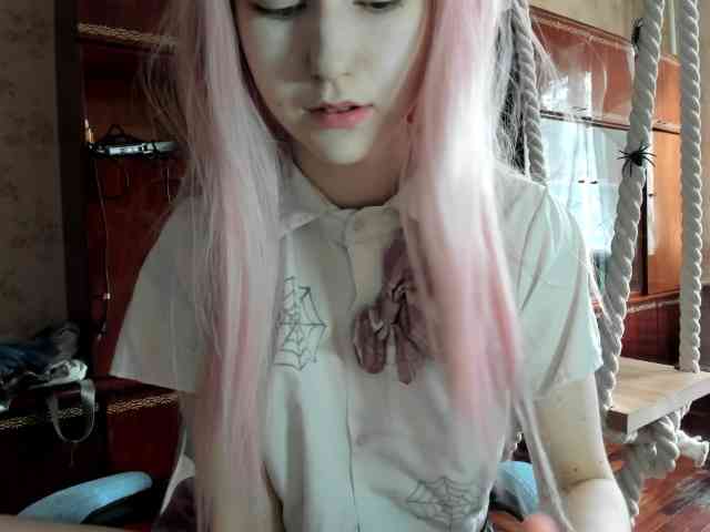 yoonhee-kiss webcam