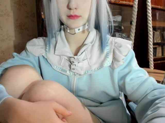 yoonhee-kiss webcam