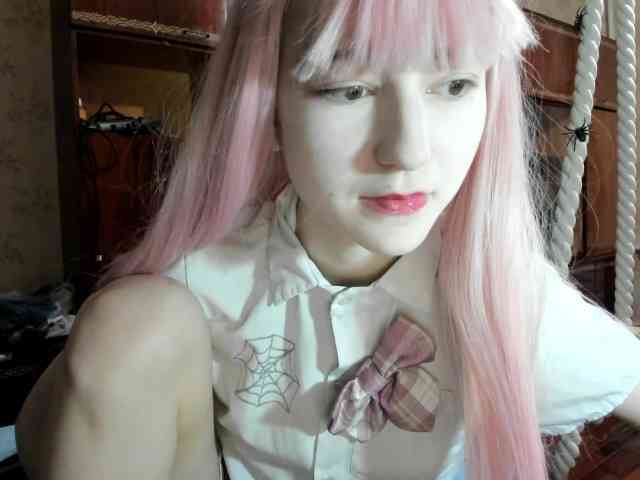 yoonhee-kiss webcam