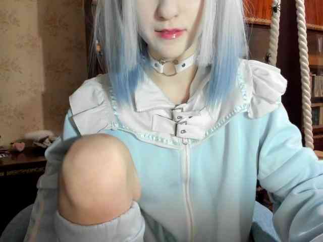 yoonhee-kiss webcam
