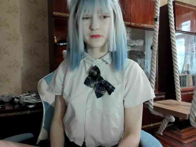yoonhee-kiss webcam