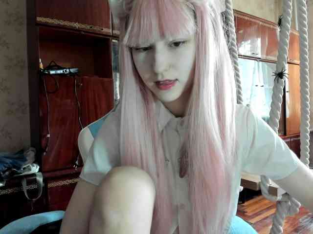 yoonhee-kiss webcam