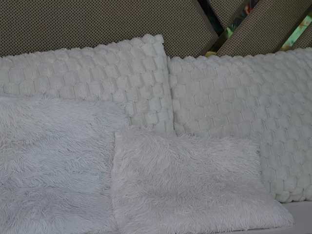 Gratis Live Sexcam mit Sweet-Mishelle Sweet-Mishelle