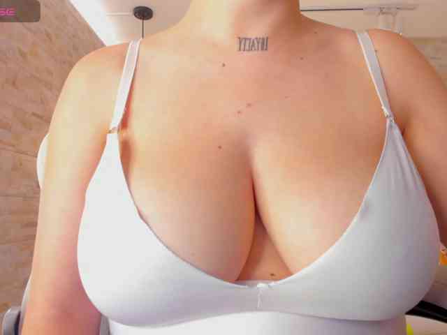 DorothyVegga webcam