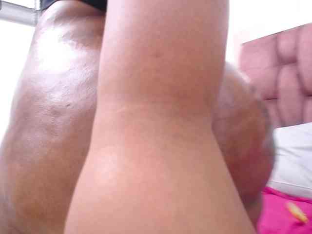 AriannaPearl webcam
