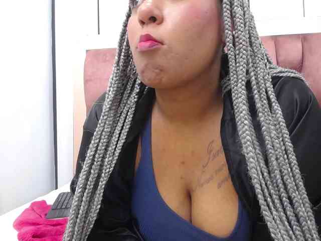 AriannaPearl webcam